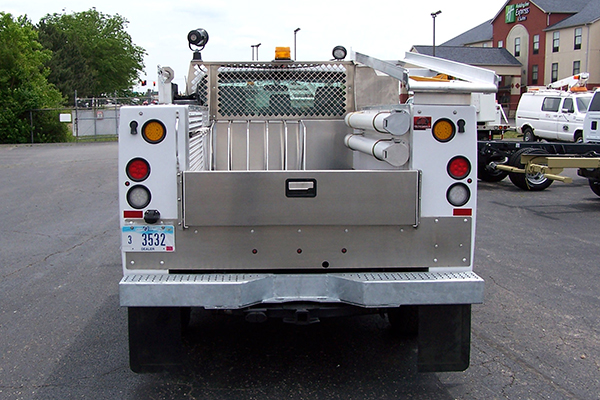 Brand FX 9' body rear view