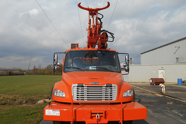 Front End of a Versalift TMD-47 Front End of a Versalift TMD-47