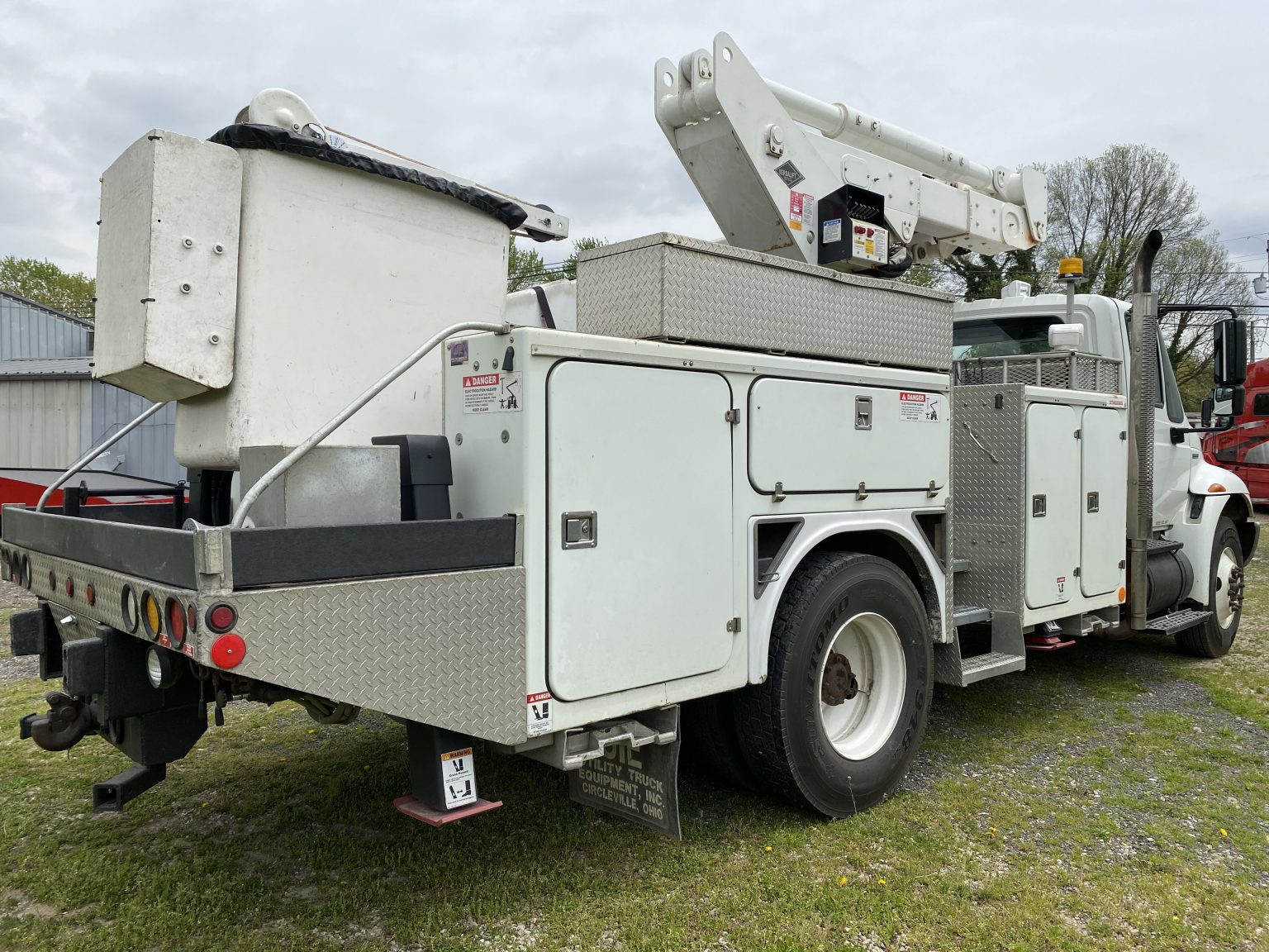Used Bucket Trucks For Sale Utility Truck Equipment Inc